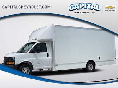 Used 2021 Chevrolet Express 4500 4x2, Box Van for sale #9AC5170 - photo 1