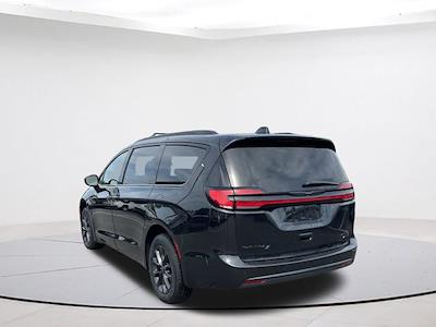 2021 Chrysler Pacifica AWD, Minivan for sale #9ADJ7685 - photo 2