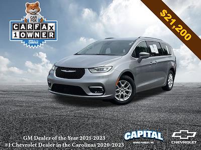 Used 2021 Chrysler Pacifica Touring L FWD, Minivan for sale #9ADJ8043 - photo 1