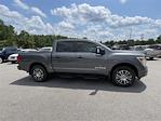 Used 2022 Nissan Titan SV Crew Cab 4x4, Pickup for sale #9ADJ8079 - photo 6