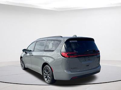 2021 Chrysler Pacifica AWD, Minivan for sale #9AT7248A - photo 2