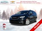 Used 2022 Chrysler Pacifica Touring L FWD, Minivan for sale #9AT8445 - photo 1