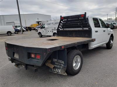 Used 2018 Ram 3500 Tradesman Crew Cab 4x2, 9' 2" Commercial Truck & Van Equipment Flatbed Truck for sale #L53898B - photo 2