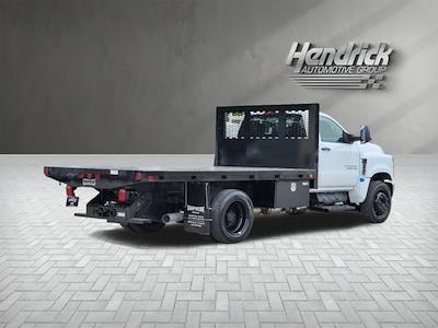 2024 Chevrolet Silverado 5500 Regular Cab DRW 4x2, Knapheide Heavy-Hauler Junior Flatbed Truck for sale #CR52106 - photo 2