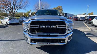 2024 Ram 3500 Crew Cab DRW 4x4, Pickup for sale #RG362508 - photo 2