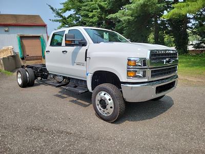 2024 Chevrolet Silverado 6500 Crew Cab DRW 4WD, Cab Chassis for sale #N060767 - photo 1