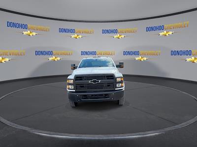 2024 Chevrolet Silverado 5500 Regular Cab DRW RWD, Flatbed Truck for sale #76636 - photo 2