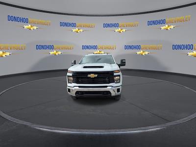 New 2024 Chevrolet Silverado 3500 Work Truck Crew Cab 4WD, 9' 4" Knapheide PGTD Gooseneck Flatbed Truck for sale #77082 - photo 2