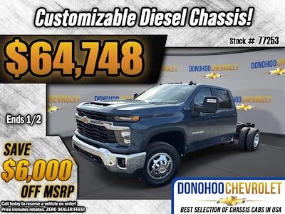 New 2025 Chevrolet Silverado 3500 LT Crew Cab 4WD, 9' 4" CM Truck Beds SK Model Flatbed Truck for sale #77253 - photo 1