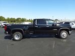 2025 Chevrolet Silverado 3500 Crew Cab 4WD, Pickup for sale #50365 - photo 4