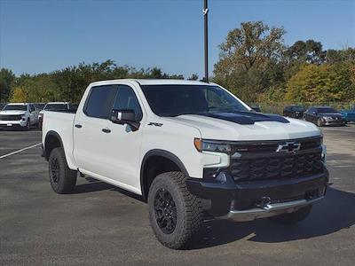 2025 Chevrolet Silverado 1500 Crew Cab 4WD, Pickup for sale #50426 - photo 1