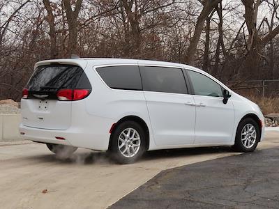 Used 2022 Chrysler Voyager LX FWD, Minivan for sale #CN3051 - photo 2