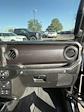 Used 2020 Jeep Gladiator Altitude Crew Cab 4WD, Pickup for sale #27849 - photo 14