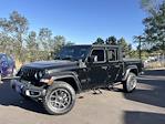 Used 2020 Jeep Gladiator Altitude Crew Cab 4WD, Pickup for sale #27849 - photo 7