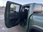 Used 2022 Nissan Frontier Crew Cab 4WD, Pickup for sale #28037 - photo 31