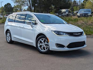Used 2020 Chrysler Pacifica Limited FWD, Minivan for sale #V4786J - photo 1