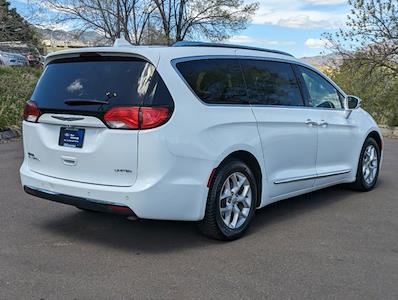 Used 2020 Chrysler Pacifica Limited FWD, Minivan for sale #V4786J - photo 2