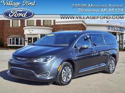 Used 2020 Chrysler Pacifica Hybrid Limited FWD, Minivan for sale #20946P - photo 1