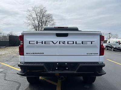 2024 Chevrolet Silverado 1500 Crew Cab 4WD, Pickup for sale #RG262103 - photo 2