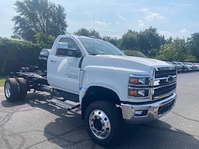 2024 Chevrolet Silverado 5500 Regular Cab DRW 4x4, Cab Chassis for sale #RH262412 - photo 1