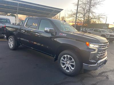 2025 Chevrolet Silverado 1500 Crew Cab 4WD, Pickup for sale #S1135271 - photo 1