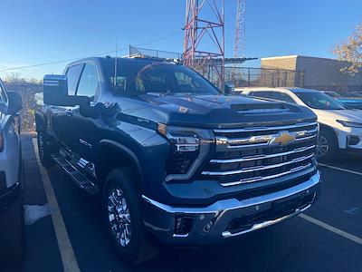 2025 Chevrolet Silverado 2500 Crew Cab 4WD, Pickup for sale #S1139880 - photo 1