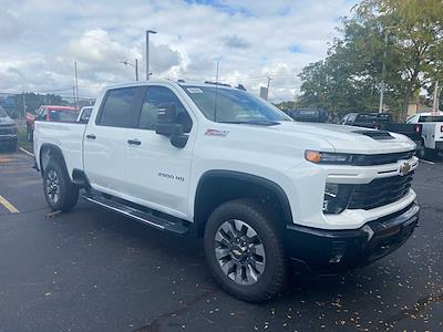 New 2025 Chevrolet Silverado 2500 Custom Crew Cab 4WD, Pickup for sale #SF130005 - photo 1