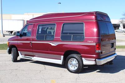Used 2005 Ford E-250 4x2, Passenger Van for sale #210392A - photo 2