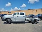 Used 2018 Ram 3500 Tradesman Crew Cab 4WD, Cab Chassis for sale #X14369 - photo 6