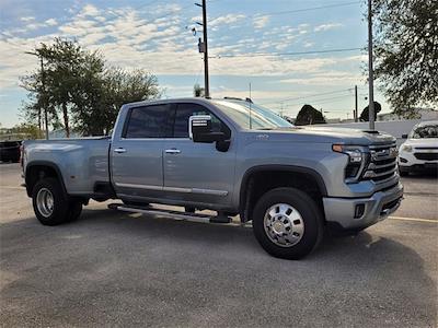 Used 2024 Chevrolet Silverado 3500 High Country Crew Cab 4WD, Pickup for sale #U7756A - photo 1