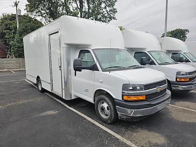 2022 Chevrolet Express 4500 DRW RWD, Utilimaster Utilivan Box Van for sale #523065 - photo 1