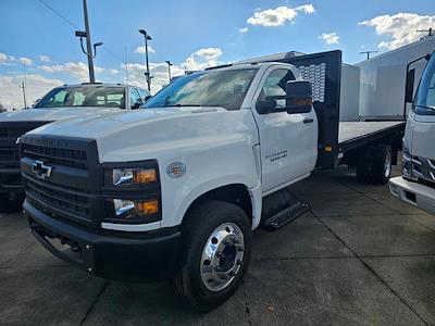 New 2024 Chevrolet Silverado 5500 Work Truck Regular Cab 2WD, Flatbed Truck for sale #543939 - photo 1