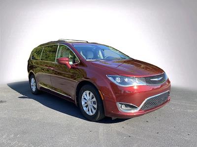 2017 Chrysler Pacifica FWD, Minivan for sale #R81973A - photo 1