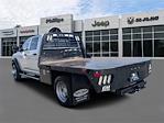 Used 2022 Ram 5500 Tradesman Crew Cab 4x4, Flatbed Truck for sale #240849A - photo 5