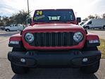 Used 2024 Jeep Gladiator Sport Crew Cab 4x4, Pickup for sale #24244A - photo 7