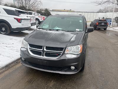 Used 2019 Dodge Grand Caravan SXT FWD, Minivan for sale #SK32247A - photo 1