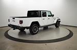 Used 2021 Jeep Gladiator Overland Crew Cab 4x4, Pickup for sale #112258A - photo 6