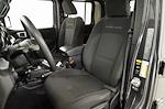 Used 2023 Jeep Gladiator Overland Crew Cab 4x4, Pickup for sale #2LN1194 - photo 19