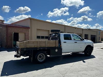 Used 2020 Ram 3500 Tradesman Crew Cab 4x4, Flatbed Truck for sale #7LN969 - photo 2