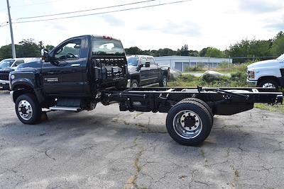 2024 Chevrolet Silverado 6500 Regular Cab DRW 4x4, Cab Chassis for sale #24599 - photo 2