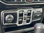 2022 Jeep Gladiator Crew Cab 4x4, Pickup for sale #N926A - photo 23