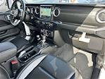 2022 Jeep Gladiator Crew Cab 4x4, Pickup for sale #N926A - photo 9