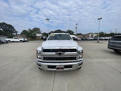 Used 2023 Chevrolet Silverado 5500 Work Truck Regular Cab RWD, Flatbed Truck for sale #241120A - photo 2