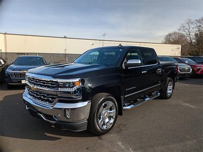 2017 Chevrolet Silverado 1500 Crew Cab 4WD, Pickup for sale #24285A - photo 1