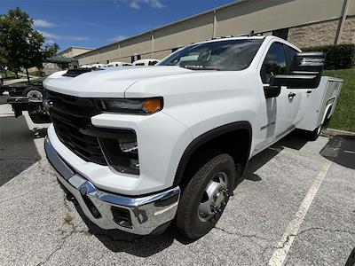 2024 Chevrolet Silverado 3500 Crew Cab 4x4, Reading SL Service Truck for sale #F2201 - photo 1