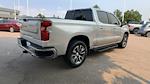 2022 Chevrolet Silverado 1500 Crew Cab 4WD, Pickup for sale #8695M-1 - photo 2