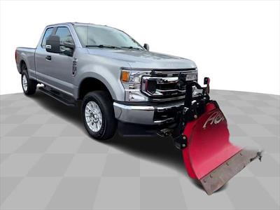 2020 Ford F-250 Super Cab SRW 4x4, Plow Truck for sale #45220A1 - photo 2
