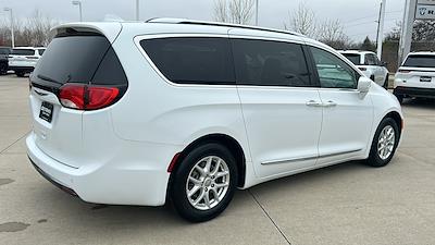 Used 2020 Chrysler Pacifica Touring L FWD, Minivan for sale #R5333A - photo 2