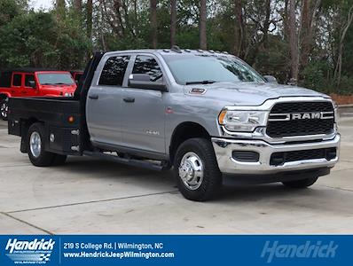 Used 2019 Ram 3500 Tradesman Crew Cab 4x4, Flatbed Truck for sale #CND8593A - photo 1