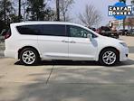 Used 2020 Chrysler Pacifica Limited FWD, Minivan for sale #Q05990A - photo 11